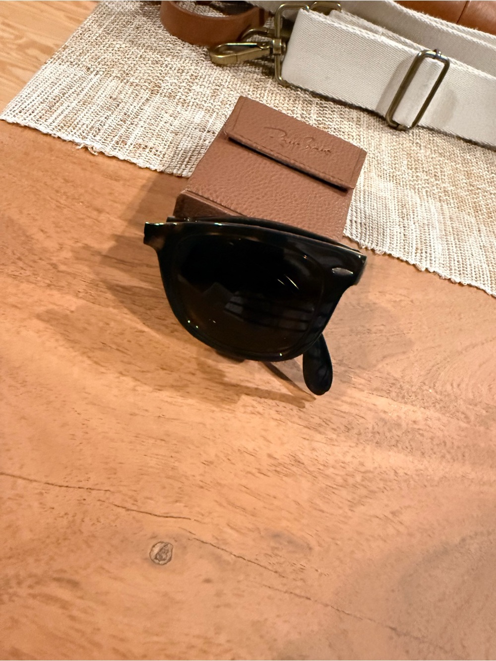 Ray-Ban Foldable Tortoise Frame, Brown Lens Sunglasses - Picture 3 of 6